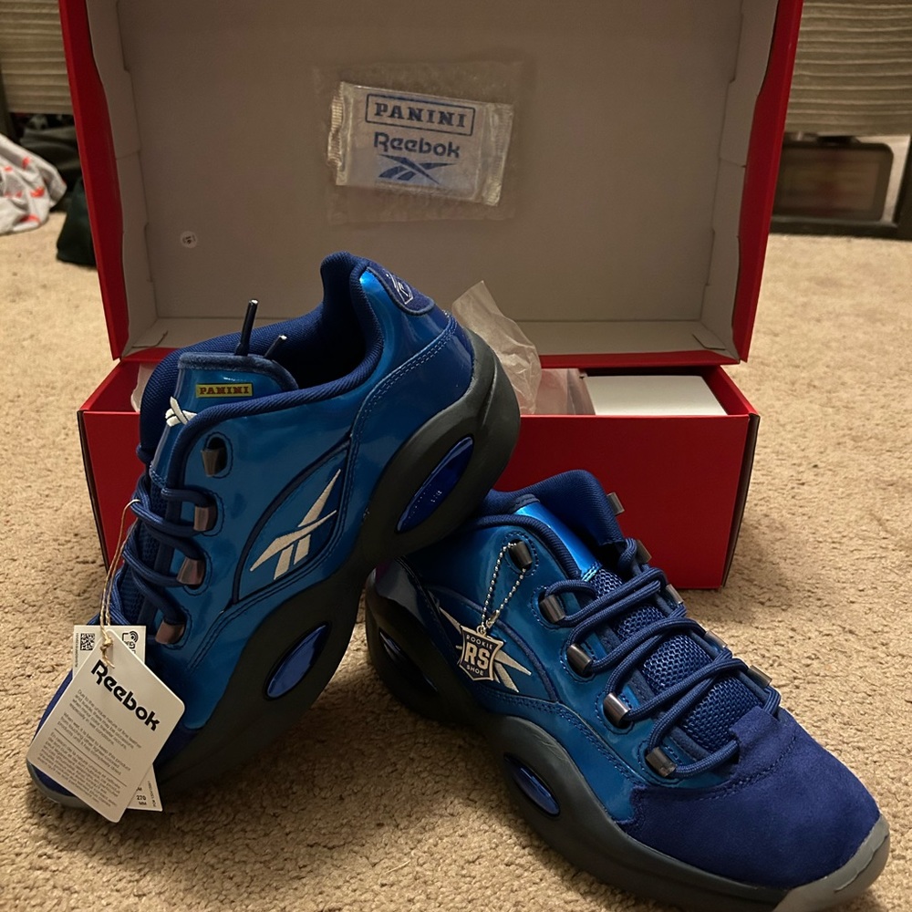 Reebok x Panini Question Low Rookie Signature Prizm Blue Men Sz 9 New, w/ Cards